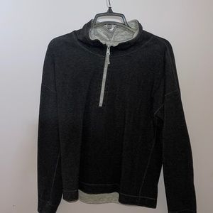 Tommy Bahama sweatshirt